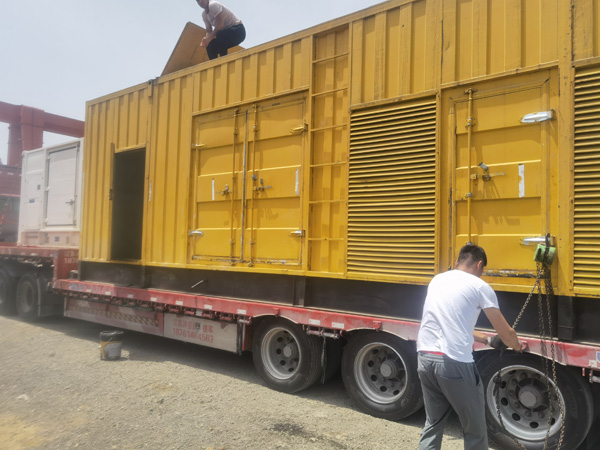 林口除了负载情况和发动机维护,还有哪些因素会影响 200kw 柴油发电机的油耗?