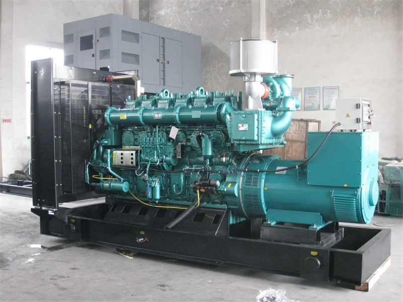 林口200KW 柴油发电机的油耗是多少?